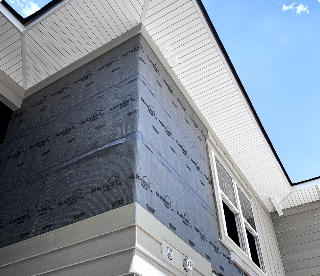 Slicker® MAX Rainscreen installed on the side of a home